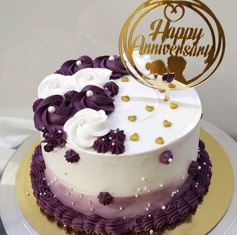 Order Anniversary cake in Bhopal Cake Designs For Marriage Anniversary, Cake Designs Wedding Anniversary, Anniversary Cake Designs Love, Anniversary Cakes Designs, Heart Shape Cake Designs For Anniversary, Happy Anniversary Cake Couple Cute Ideas, Anniversary Cake Designs Simple, Cute Anniversary Cake Couple, Happy Anniversary Cake Design