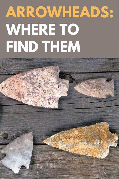 How to find arrowheads and Native American artifacts. Arrowhead hunting in the woods, creeks and fields can be challenging as well as a whole lot of fun! This is the ULIMATE ARROWHEAD HUNTING guide to show you exactly what to look for when looking for Indian arrowheads. Blm Camping, Rock Polishing, Gem Hunting, Ancient Artifacts Prehistoric, Indian Arrowheads, Native American Tools, Rock Identification, Hunting Guide, Rock Tumbling