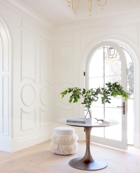 Jaimee Rose Interiors (@jaimeeroseinteriors) • Instagram photos and videos Parisian Modern, Artist's Loft, Mediterranean Interior, Arch Interior, Piano Room, Gas Lanterns, Arched Doors, Entry Hallway, Feminine Power