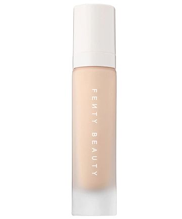 Fenty Beauty by Rihanna Pro Filt'r Soft Matte Longwear Foundation Fenty Pro Filt'r Foundation, Foundation Makeup Products, Fenty Beauty Concealer, Foundation Fenty, Fenty Foundation, Fenty Beauty Foundation, Foundation Products, Sephora Foundation, Foundation Brands