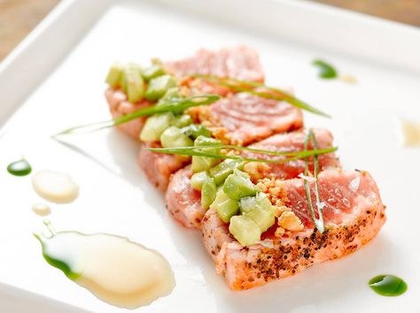 Raw Fish Recipes, Salmon Tataki, Tuna Ceviche, Food Nyc, Fennel Pollen, Seafood Entrees, Tuna Recipes, Nyc Food, Japanese Cooking