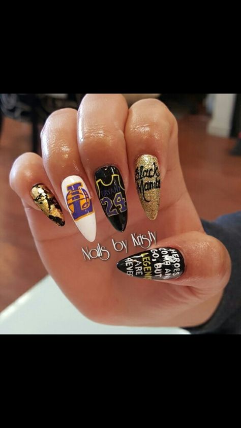 Laker Nails, Lakers Nails, Sporty Nails, Kobe Gigi, Reveal Nails, Basketball Nails, Nail Art Black, Rip Kobe, 11 Birthday