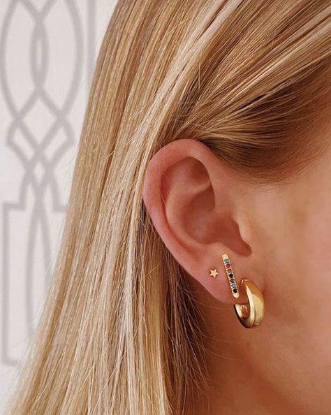 Prwppy Earrings, Preppy Gold Jewelry, Earring Stacks Gold 2 Holes, Chunky Gold Earrings Stack, Evry Jewels Earrings Stack, Maximalist Earring Stack, Preppy Earrings, Surf Jewelry, Preppy Jewelry