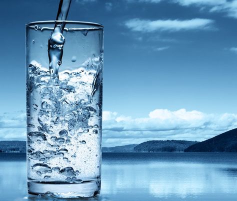 Storm in a glass of water Water Aesthetic, Water Pictures, Alkaline Water, Distilled Water, Business Coach, Water Filter, Drinking Water, Pint Glass, Voss Bottle