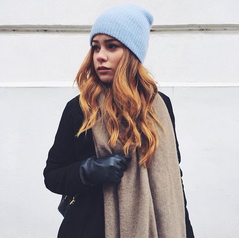 Light Blue Beanie Outfit, Blue Beanie Outfit, Baby Blue Hat, Beanie Outfit, Baby Light, Blue Beanie, Girl Beanie, Winter Inspo, 31 Days