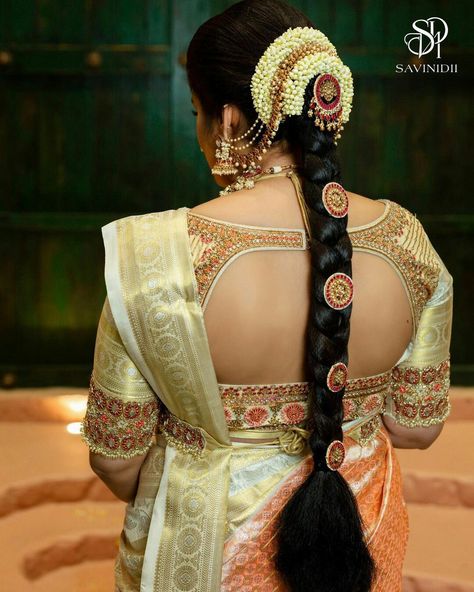 Traditional Jade Hairstyle, Indian Wedding Jadai, South Indian Bride Bun Hairstyle, South Indian Bride Braid Hairstyle, Muhurtham Hairdo South Indian, Bridal Muhurtham Hairstyle, Muhurtham Jadai Hairstyle, Aeroplane Cardboard, Jade Bille Designs