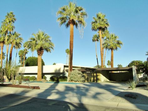 Architects Who Built Palm Springs: Dan Palmer & William Krisel Palm Springs House Exterior, Modernism Week Palm Springs, Palm Springs House, Palm Spring, Mid Century Modern Design, Spring Colors, Palm Springs, Springs, Icon Design