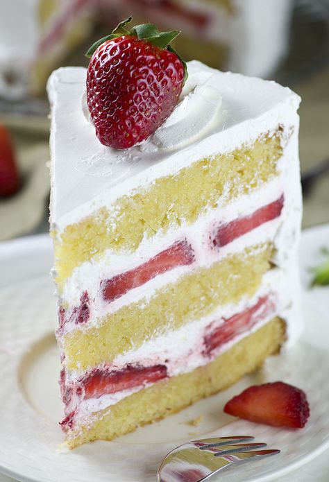 Strawberry Shortcake - layers of dense, buttery and moist vanilla cake filled with fresh whipped cream and fresh sliced strawberries. Easy spring ( or summer ) dessert recipe to celebrate the arrival of my favorite season. Strawberry Cake Filling, Easy Strawberry Shortcake, Shortcake Cake, Moist Vanilla Cake, Strawberry Shortcake Cake, Strawberry Shortcake Recipes, Shortcake Recipe, Strawberry Cake Recipes, Torte Cupcake