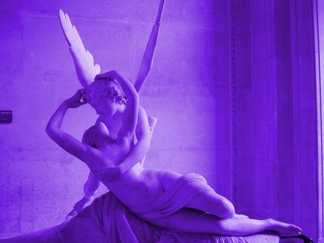 Lúgubre Cool Purple Aesthetic, Purple Angel Aesthetic, Purple Aesthetic Lilac, Lila Aesthetic, Reading Bujo, Channel Aesthetic, Lilac Theme, Aesthetic Statue, Lilac Aesthetic