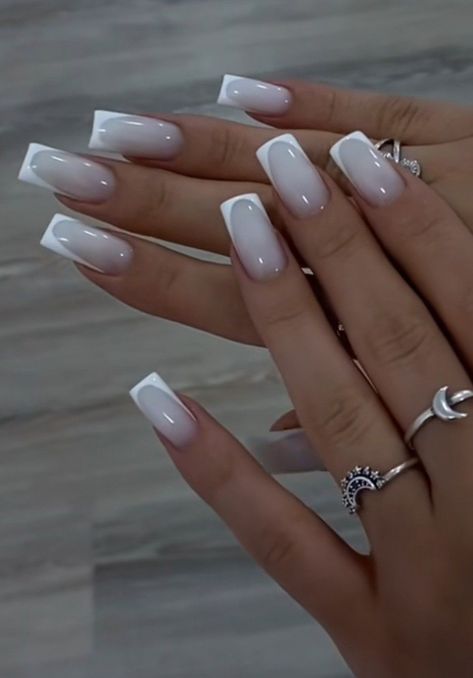 White Nail Square, Nails Inspiration Square Medium, Milk White French Tip Nails, Nail Inspiration White, White Nail Ideas, Summer Nail Ideas, Amazing Nails, Fancy Nails Designs, White Acrylic Nails