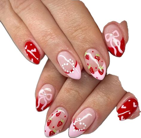 Valentine Inspo Nails, Cute Nails Strawberry, Strawberry Shortcake Nail Art, Strawberry Valentines Nails, Nails Cherries, Strawberry Nails Designs, Strawberry Shortcake Nails, Berry Nails, Fruit Nails