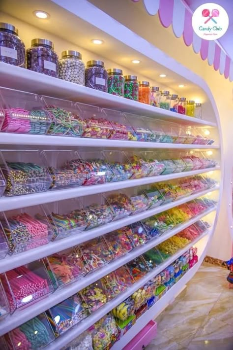 Nuts Display Ideas, Mobile Candy Shop, Candy Room In House, Candy Shop Interior, Candy Business Ideas, Sweet Shop Interior, Candy Store Aesthetic, Vintage Candy Shop, Candy Store Design