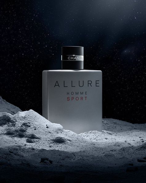 Parfum Photography Ideas, Parfum Aesthetic, Chanel Allure Homme Sport, Chanel Allure Homme, Chanel Allure, Fragrance Photography, Cosmetic Creative, Musk Perfume, Perfume Photography