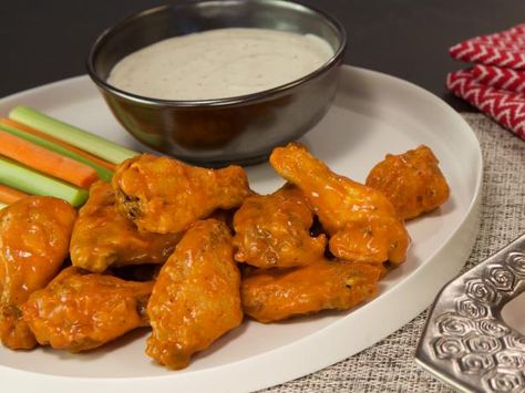 Get Buffalo Wings 2 Ways Recipe from Cooking Channel Wings Boneless, Best Chicken Wing Recipe, Wild Buffalo, Cooking Channel Recipes, Eat Play Love, Youtube Recipes, Buffalo Wild, Buffalo Wild Wings, Sunday Suppers