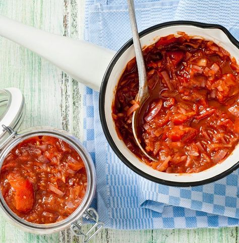 Tomato And Onion Relish, Summer Tomato Recipe, Tomatoes Recipes, Tomato Relish, Relish Recipes, Stop And Shop, Healthy Recipes Easy Snacks, Onion Relish, Summer Tomato