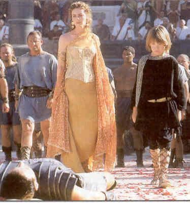 Lucilla's corset and dress from Gladiator. Costume Designer:  Janty Yates Lucilla Gladiator, Connie Neilson, Gladiator Costume, Gladiator Costumes, Gladiator 2000, Black Dress Red Carpet, Gladiator Movie, Russell Crowe, Catwalk Fashion