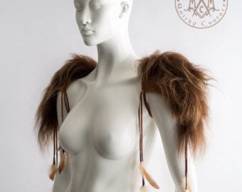 Fur and Feather Shoulder Pads Scar Cosplay, Shoulder Accessories, Mascarade Party, 50s Fashion Casual, Shoulder Piece, Fringe Necklace, Leather Fringe, Cosplay Ideas, Burning Man