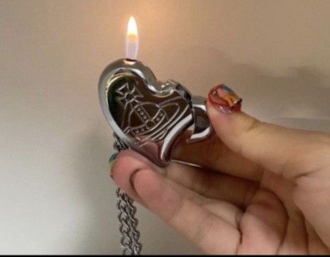 Vivienne Westwood Heart Lighter, Vivien Westwood Lighter, Vivienne Westwood Lighter Nana, Vivienne Westwood Orb Lighter, Vivienne Westwood Lighter Necklace, Vivienne Westwood Jewellery Aesthetic, Vivienne Westwood Lighter, Pretty Lighters, Aesthetic Lighter