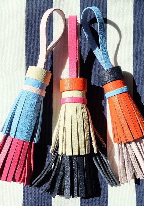 Haley Jones, Diy Leather Tassel, Making Tassels, Diy Heels, Tassel Diy, Leather Glue, Party Handbags, Leather Jewellery, Diy Tassel