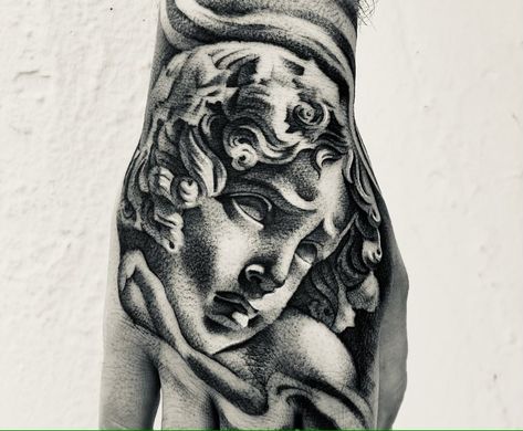 Statue Hand Tattoo, Angel Hand Tattoo, Hand Tattoos Pictures, Arm Tattoos Drawing, Statue Tattoo, Manga Tattoo, Hand Tats, Koi Tattoo, Jesus Tattoo