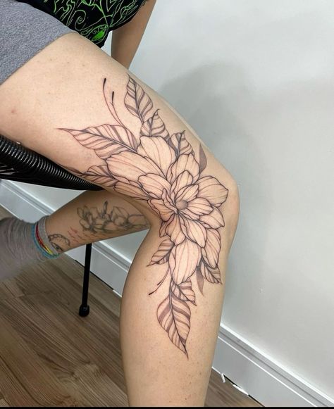 #CoolTattoos #TattooArt #InkMaster #TattooDesigns #InkedUp #TattooLovers #InkInspiration #TattooIdeas #CreativeInk #TattooStyle Side Of Leg Tattoo, Leg Sleeve Women, Unique Leg Tattoos Women, Unique Leg Tattoos, Unique Thigh Tattoos, Tattoo Ideas Geometric, Knee Tattoo Ideas, Side Leg Tattoo, Dotwork Tattoo Mandala