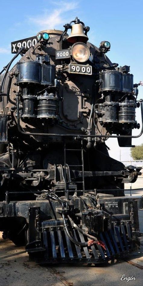 Old Steam Train, Steam Engine Trains, Food Vegetarian, Abandoned Train, Union Pacific Railroad, Railroad Photography, Train Photography, Old Trains, Lionel Trains