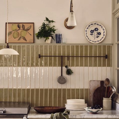 Striped Tiles | Stories | Fired Earth Mid Century Style Wallpaper, Kitchen Backsplash Mid Century, Tile Border Kitchen, 1930s Interior Design, Dark House Exterior, Fired Earth Tiles, White Exterior Houses, Striped Tile, Coral Walls