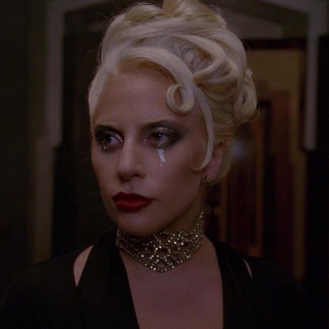 💐 on Twitter: "lady gaga in american horror story: hotel… " Lady Gaga Hotel, Lady Gaga Countess, Jessica Lange American Horror Story, Countess Ahs, The Countess Ahs, Lady Gaga American Horror Story, Lady Gaga Makeup, Chutes And Ladders, American Horror Story Hotel