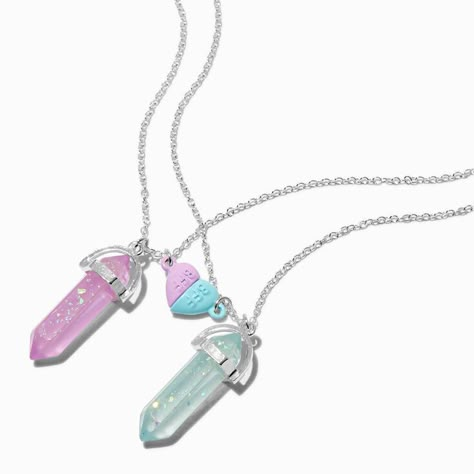 Best Friends Glow In the Dark Mystical Gem Pendant Necklaces - 2 Pack Cute Bff Necklaces, Bff Jewelry For 2, Bff Necklaces For 2, Best Friend Necklaces For 2, Bestie Necklaces, For Long Distance Boyfriend, Family Christmas Outfits, Bff Stuff, Long Distance Boyfriend