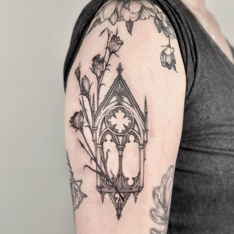 • ⚜️ new one • for @wet_hedgehog • Done at @thechamberberlin | Instagram Gothic Ornament Tattoo, Gothic Cathedral Tattoo, Victorian Gothic Tattoo Ideas, Gothic Architecture Tattoo, Gothic Windows Tattoo, Cathedral Tattoo, Window Tattoo, Victorian Tattoo, Stained Glass Tattoo