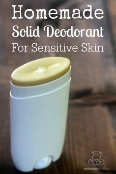 Instead of baking soda, this solid deodorant recipe relies on kaolin clay and magnesium to keep you smelling fresh. If you have sensitive skin - or even if you don't - I hope you love it as much as I do! Deodorant For Sensitive Skin, Homemade Deodorant Recipe, Baking Soda Shampoo Recipe, Deodorant Recipe, Stick Deodorant, Deodorant Recipes, Diy Deodorant, Homemade Deodorant, Pasta Dental