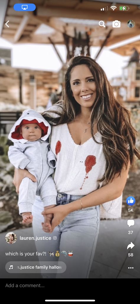 Shark Bite Costume, Birth Pictures, Shark Bites, Family Costumes, Family Halloween Costumes, Halloween 2020, Family Halloween, Baby Costumes, Baby Shark