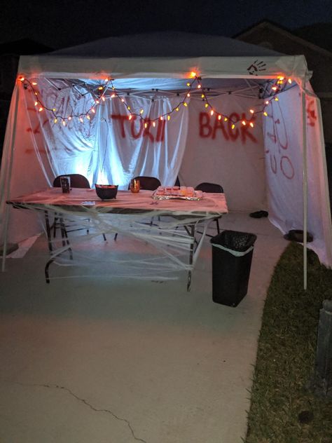 Tent Or Treat Decorating Ideas, Halloween Canopy Tent Decorating Ideas, Halloween Pop Up Tent Decorations, Trick Or Treat Set Up Ideas, Halloween Canopy Decorating Ideas, Halloween Tent Decorating Ideas, Halloween Booth Ideas, Halloween Campsite, Rv Halloween