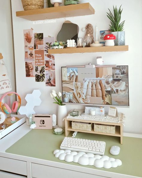 it's all about the angles today ✨ finding the perfect balance between cosy and spacious vibes in my work-from-home setup is super hard, as I have a tiny space to work with - less than 1 meter 😱 so, to answer all my tiny-desk pal's prayers, here are some tips to create the illusion of a bigger room. • let's talk about angles: experiment with different perspectives; try shooting from a corner to showcase depth and dimension, making your room appear larger. • lighting: a room with plenty o... Cute Desk Setup Corner Desk, Corner Desk Inspo Aesthetic, Pegboard Desk Aesthetic, Micke Corner Desk Aesthetic, Tiny Desk Ideas, Wooden Desk Setup Aesthetic, Corner Desk Setup, Cosy Desk, Tiny Office Space Ideas