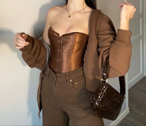 #neutralstyle #brownclothes #shein #brandymelvilleoutfits #corset #motelrocks #aliexpress Cute Corset Outfit, Brown Corset Outfit, Cute Corset, Brandy Melville Outfits, Brown Corset, Badass Outfit, Cream Outfits, Corset Outfit, Fiesta Outfit