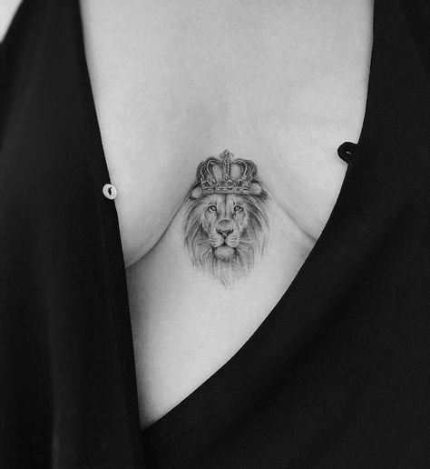 Small Lion Tattoo For Women, Lion Chest Tattoo, Crown Tattoos For Women, Small Lion Tattoo, Vogel Tattoo, Lioness Tattoo, Lion Tattoos, Crown Tattoo Design, Leo Tattoos