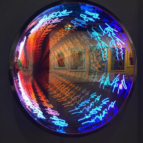 OLIVIA STEELE || LIGHT ARTIST on Instagram: “I’ll take 2 please ! ! !  I think im in L⚪️VE 🤤. This polished stainless steel infinity mirror disc just debuted  at…” Infinity Art Installation, Infinity Mirror Art, Mirror Infinity, Olivia Steele, Edge Lit Acrylic, Self Studio, Traffic Mirrors, At Home Projects, Infinity Mirrors