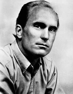 ROBERT DUVALL aka Boo Radley? Actors Studio, Handsome Gentleman, Boo Radley, Hollywood Birthday, Happy Birthday Today, How To Believe, Open Range, Robert Duvall, Men Are Men