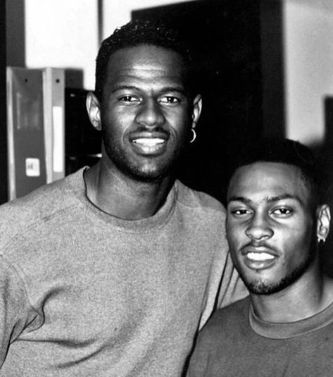 Brian McKnight and D'Angelo  90s era. D’angelo 90s, Brian Mcknight 90s, D Angelo Singer, Brian Mcknight, Wedding Makeup Vintage, Black Heroes, Photography History, Old School Music, D Angelo