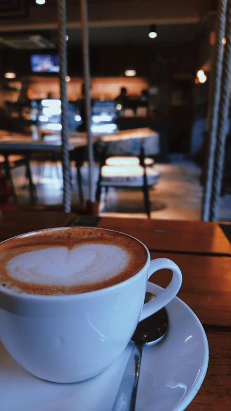 Coffee, Cafe and happiness Fake Morning Snap, Pizza And Coffee, Ihop Food, Coffee Shop Photography, Coffee Latte Art, Coffee Board, Foodie Instagram, Coffee Instagram, Coffee Shop Aesthetic