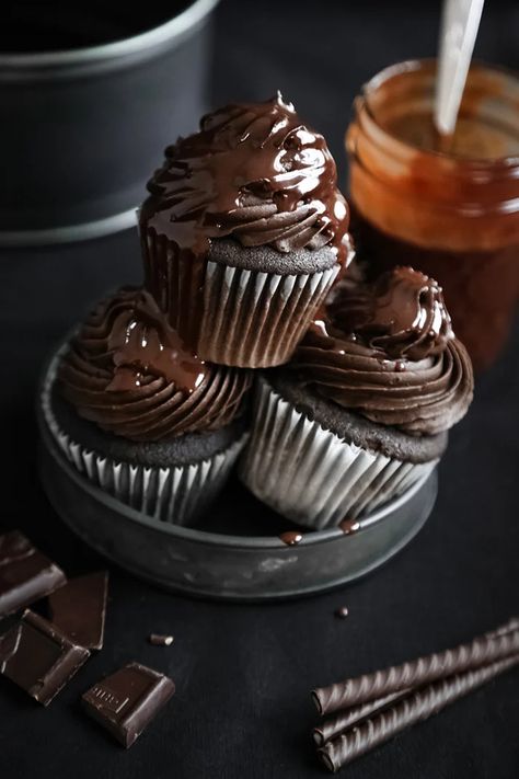 Devils Food Cupcakes, Food Cupcakes, Devils Food, Fudge Sauce, Triple Chocolate, Hot Fudge, Chocolate Cupcakes, Cupcake Recipes, Fudge