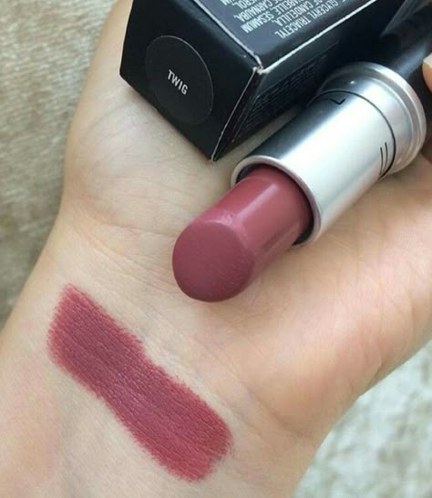 Mac Lipstick Colors, Mac Lipstick Shades, Lipstick Tattoos, Lipstick Kit, Smink Inspiration, Kesha, Makeup Swatches, Mac Makeup, Lip Colour