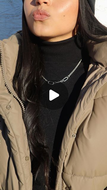 Kelly Pineda | Minimal style on Instagram: "#pandorapartner one of my goals for 2024 is getting staple pieces that allow me to express my self starting with the @theofficialpandora ME double chain link necklace 🔗 

#empowerme #giftedbyva 

•

•

•

•

pandora, pandora unboxing, pandora me double chain necklace, jewelry, necklace, pandora partner, pandora jewelry 

#unboxingvideo #unboxing #pandora #pandorajewelry #pandorastyle #pandoralover" Necklace Pandora, Pandora Me, Double Chain Necklace, My Goals, Pandora Style, My Self, Double Chain, Minimal Style, Pandora Jewelry