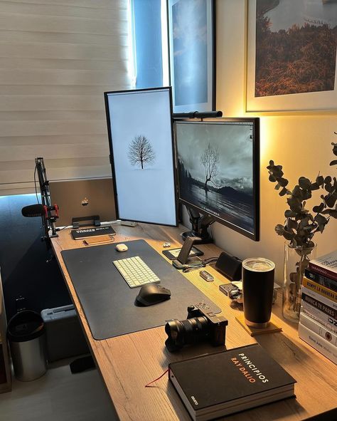 Minimal setup by @fesaza.ph || All product links are in bio 🏷 || Tag or Send us to be uploaded - Follow @itsworkflow - #setups #m1mac #setupinformation #macsetup #setup #workflow #isetups #itsworkflow #desksetup #officevibes #workspace #workspaceinspo #deskdecor #setupwars #plannersetup #dreamdesk #designerdesk #smarthome #homekit #WorkFromHome #wfhsetup #minimalsetup Computer Desk Organization, Minimal Setup, Imac Desk Setup, Workspace Ideas, Computer Gaming Room, Dream Desk, Computer Desk Setup, Planner Setup, Desktop Setup