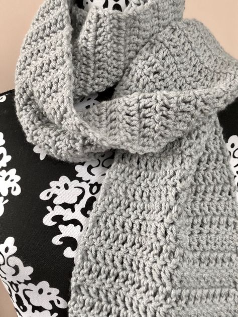 Double Crochet Scarf Pattern, Double Crochet Scarf, Crochet Stitches Scarf, Crochet Scarf Pattern Free Easy, Crochet Womens Scarf, Crochet Kids Scarf, Crochet Scarf For Beginners, Chunky Crochet Scarf, Simple Scarf Crochet Pattern