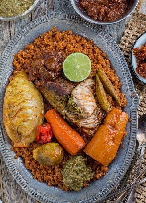 Gambian Food, Senegalese Recipe, West African Food, Africa Food, African Cooking, Jollof Rice, Nigerian Food, African Food, International Recipes