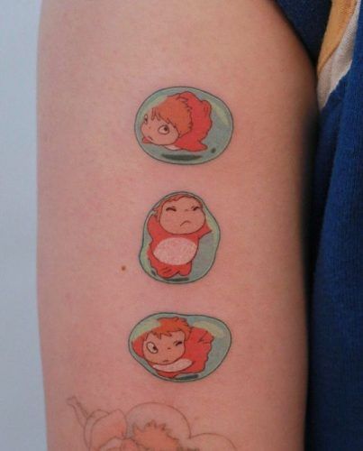 Explore Top 20 Ponyo Tattoo Designs - Embrace Studio Ghibli Magic in 2024 Ponyo Tattoo, Ponyo Anime, Tatuaje Studio Ghibli, Studio Ghibli Tattoo, Tattoo Cute, Ghibli Tattoo, Handpoke Tattoo, Kawaii Tattoo, Cute Little Tattoos