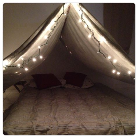 Indoor tent. Romantic. Indoor Tent Romantic, Awesome Forts, Camping Bedroom Decor, Camping Kitchen Set Up, Tent Inside, Tent Bedroom, Fort Night, Fort Ideas, Indoor Tent