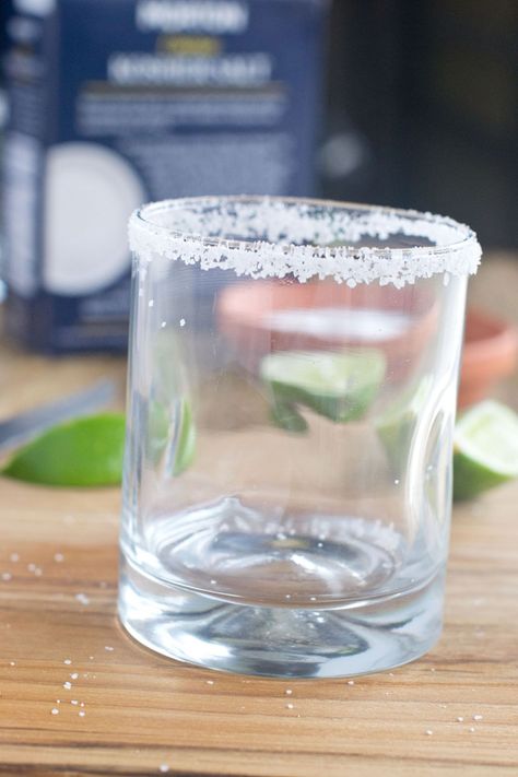 Rim Salt, Margarita Salt, How To Make Margaritas, Salad Greens, Margarita Glasses, No Salt Recipes, Tequila Shots, Heck Yeah, Margarita Recipes