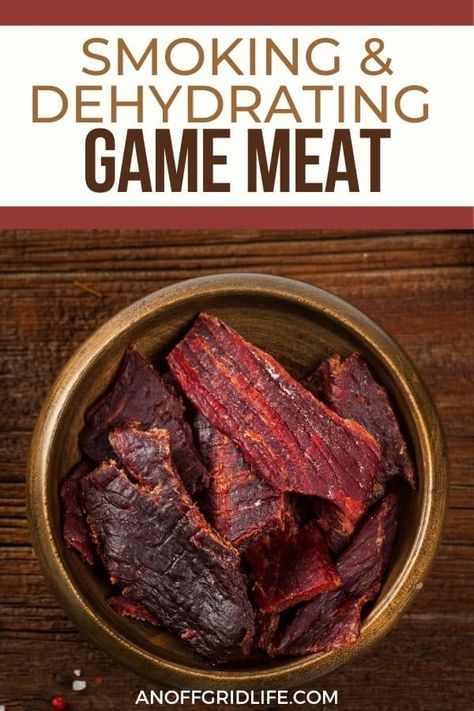 Classic Beef Jerky Recipe, Preserving Meat, Survival Recipes, Making Jerky, Game Meat, Beef Jerky Recipes, New Oven, Jerky Recipes, Indigenous Tribes